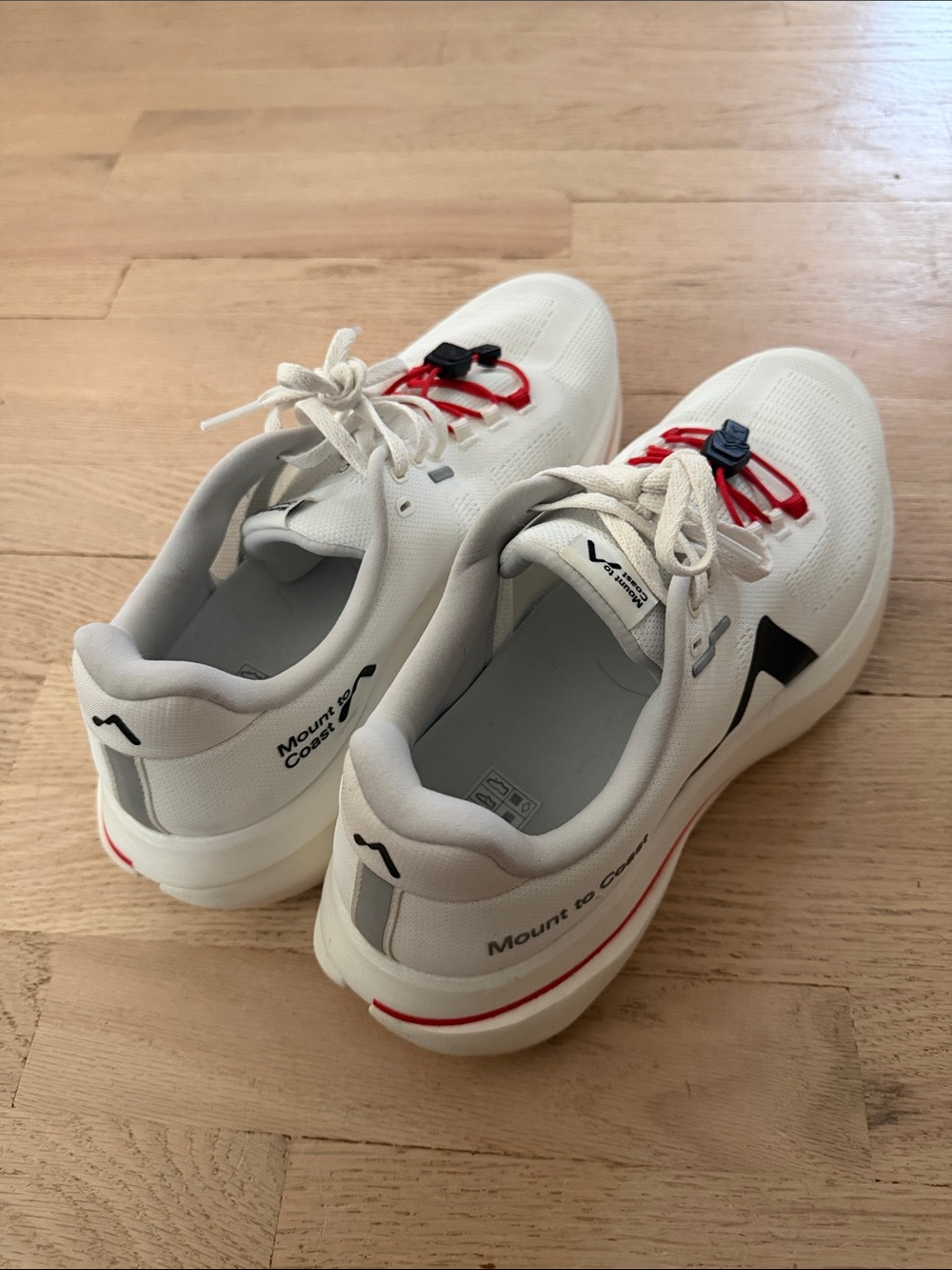 White Casual Men’s Sneakers with Red Accents